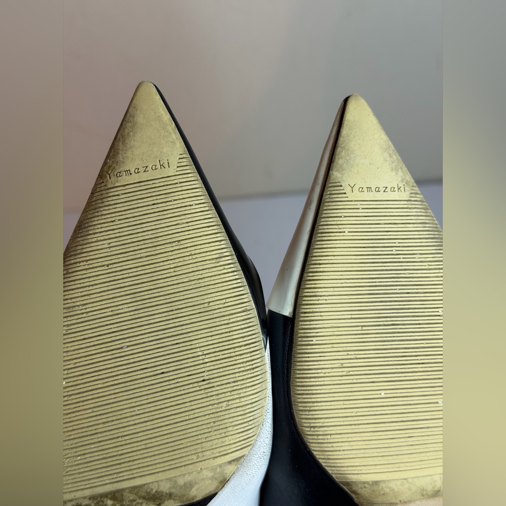 Jimmy Choo Love Pumps in a Black/White Two-tone Leather and Patent finish - Picture 10 of 11